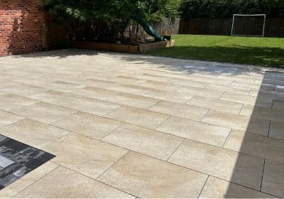 paving contractor Earlswood